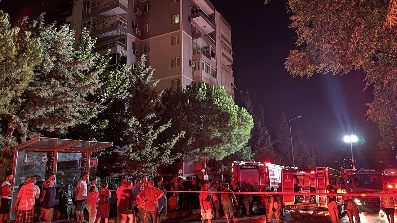 İzmir'de mum yangına sebep oldu