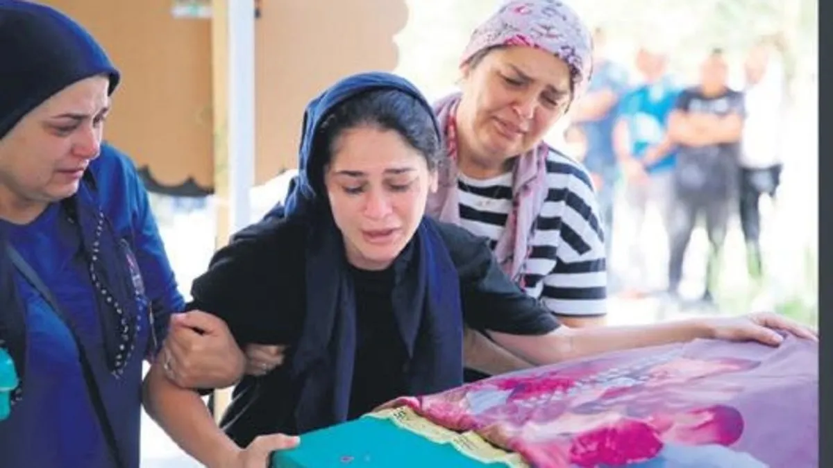 3 kız kardeş toprağa verildi annenin feryadı yürekleri dağladı