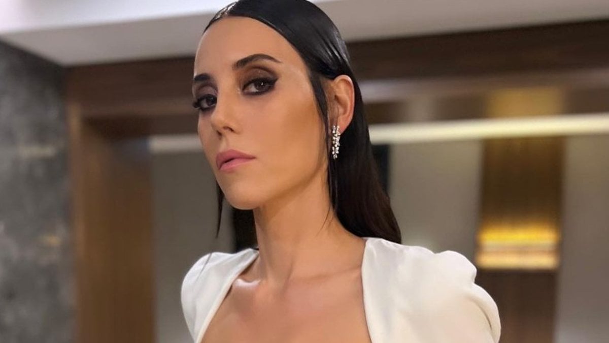 Cansu Dere'den özel hayatına ilişkin açıklama: Zeki erkek severim