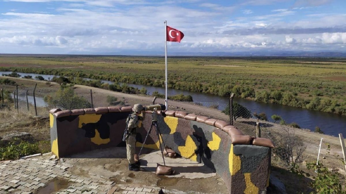 Sınırlardan geçmeye çalışan 5 terörist yakalandı