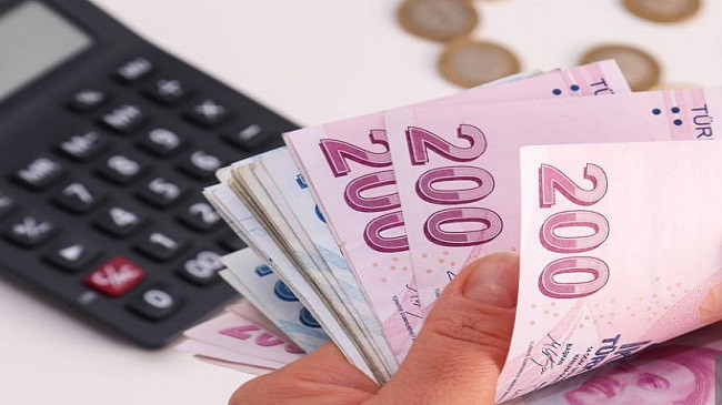 2025'te Emekli Olanlar 2024'e Göre %30 Daha Az Maaş Alacak