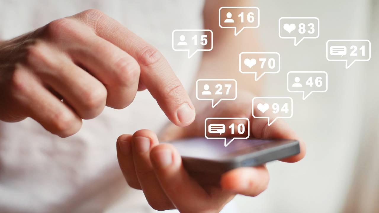 ABD'de seçim öncesi sosyal medya savaşı