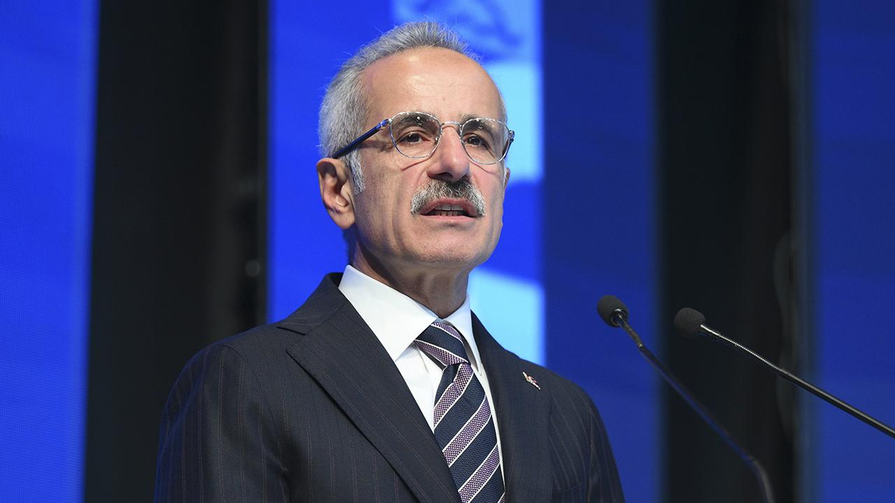 Bakan Uraloğlu: Çağrı cihazları özelinde Türkiye'de risk bulunmuyor