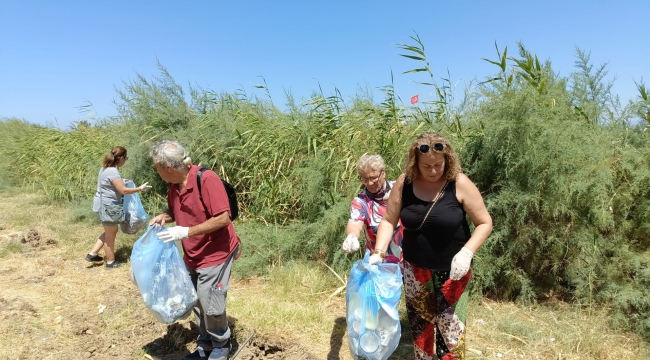 CHP Aliağa Kuş Cennetini Temizledi