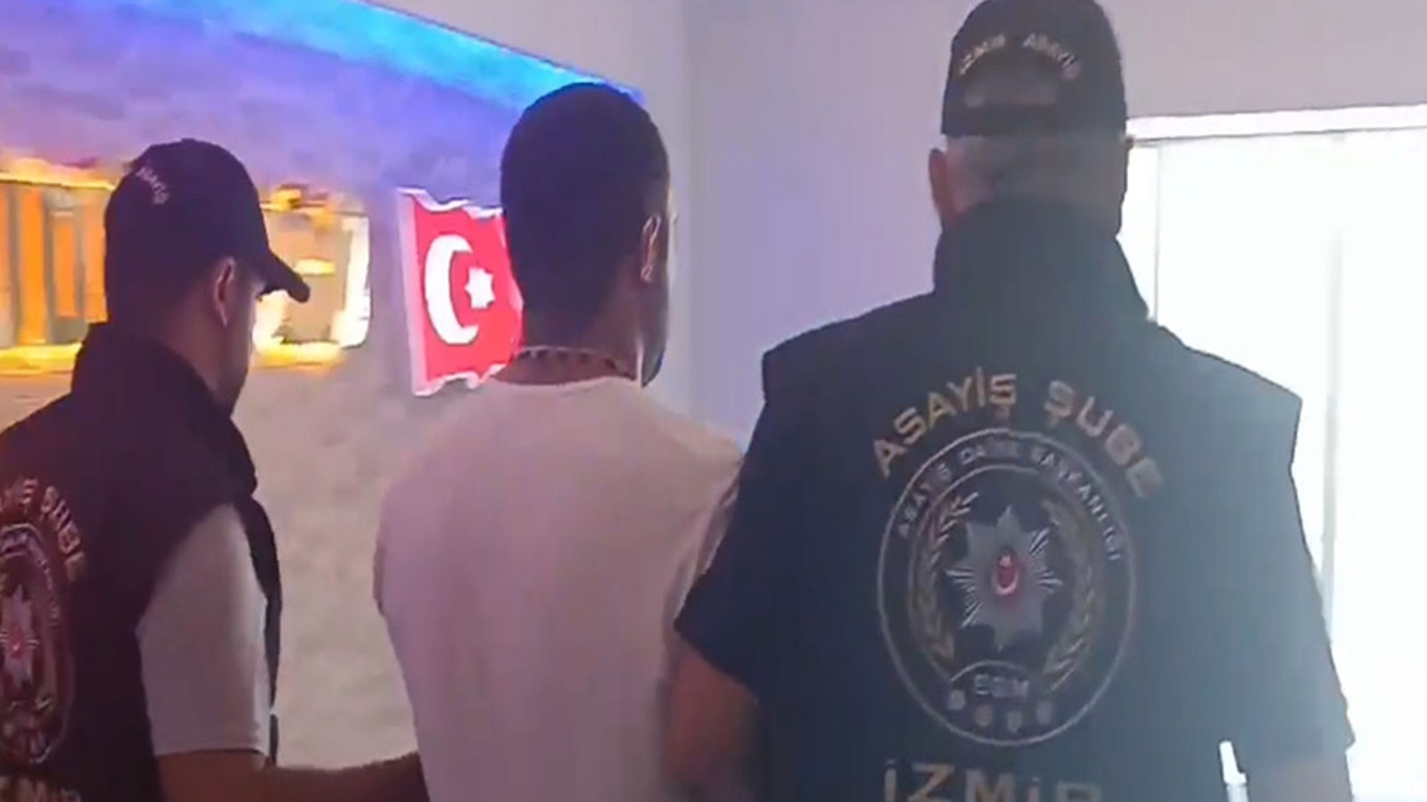 'Cinsel saldırı' suçundan 23 yıl hapisle aranan cezaevi firarisi yakalandı
