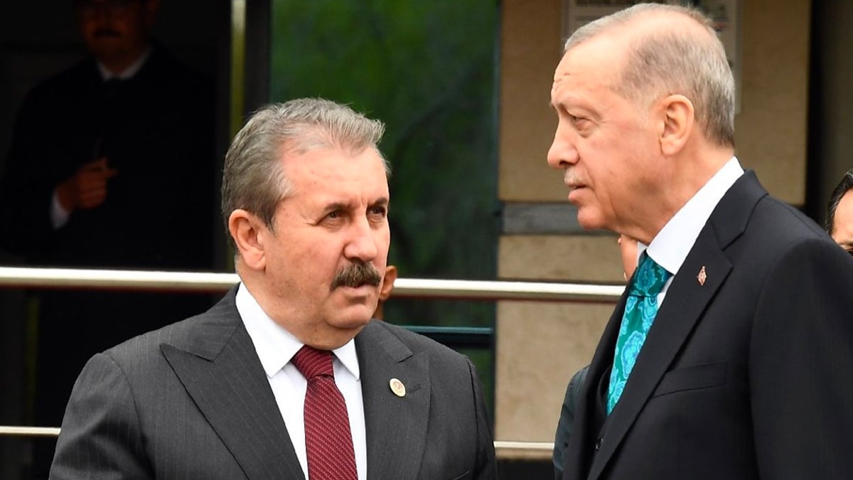 Cumhur İttifakı'nın küçük ortağından zam isyanı: Yetkilileri göreve çağırdı
