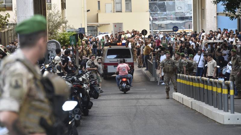 Fransa Cumhurbaşkanı Macron: Lübnan'ın yanındayız