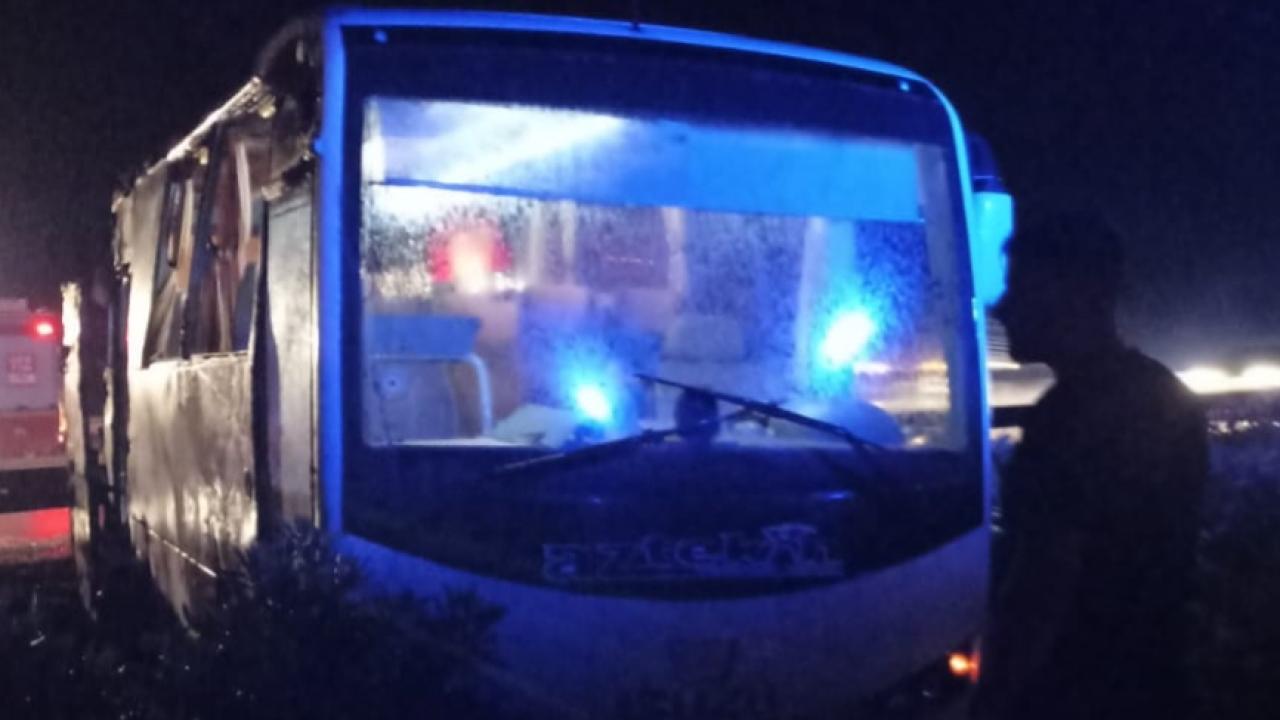 Gaziantepte tur otobüsü devrildi: 20 yaralı