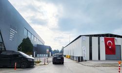 İzmir'de polislere silahlı saldırı