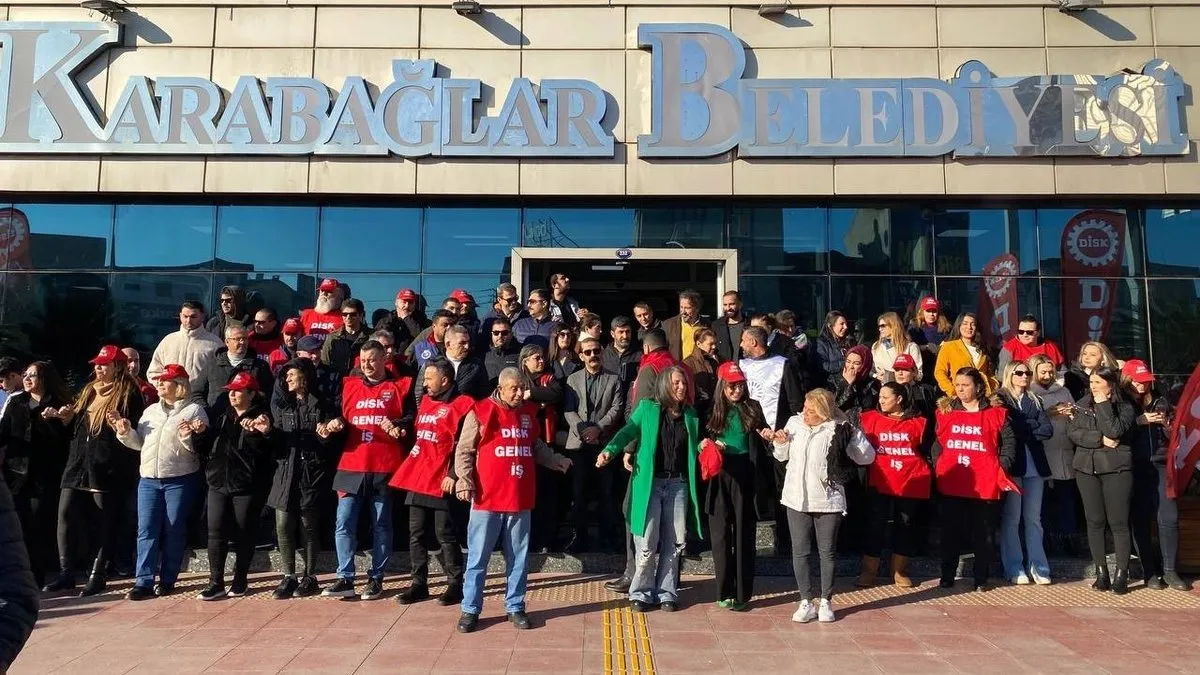 CHP'de grev krizi büyüyor: İzmir Büyükşehir Belediyesi'nin ardından şimdi de Karabağlar!