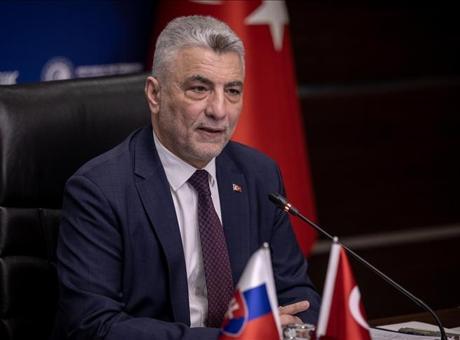'Vize zorluğu azaltılırsa daha fazla Türk turist Slovakya'ya gidecek'