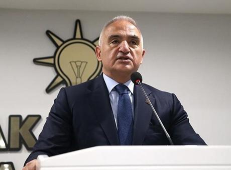 Bakan Ersoy deprem bölgesinde: '377 vakıf kültür varlığının restorasyon çalışmalarına başladık'