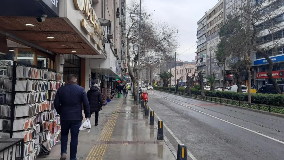 Son dakika: Santorini'de 5,2 büyüklüğündeki deprem İzmir'i salladı #izmir