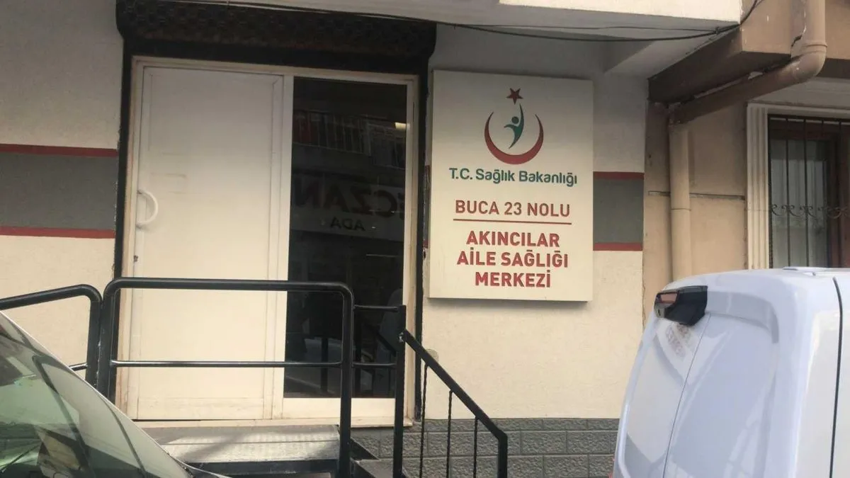 Uyuşturucuyla yakalanan doktorun görevine son verildi