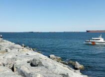 Avcılar sahilinde kayalıklarda kadın bedeni bulundu