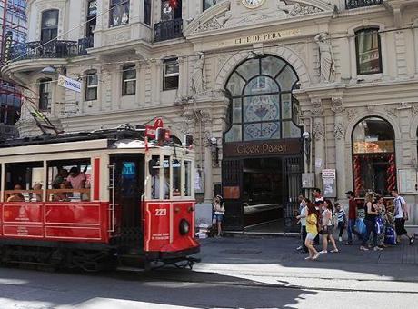 Beyoğlu'nda 1 gün süreyle eylem yasağı