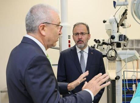 İzmir’de sağlığa muhteşem dokunuş