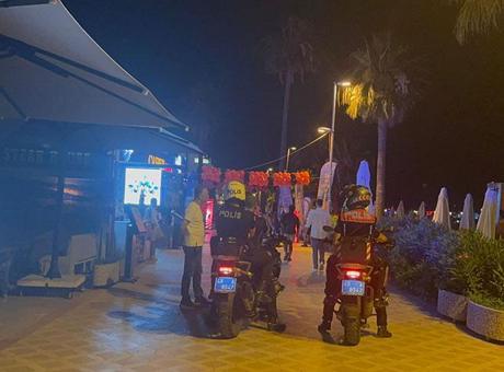 Marmaris’te kurallara uymayan mekanlar tek tek kapatılıyor