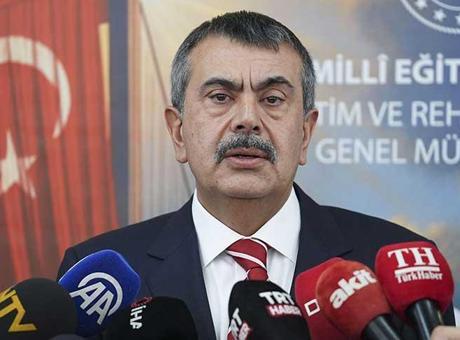 Bakan Tekin'den CHP'ye LGS tepkisi: Bir yığılmanın olduğunu tespit etmedik