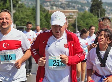 İstanbul'da düzenlenen Vatan Koşusu'yla 15 Temmuz Şehitleri anıldı
