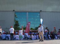 İzmir BB'de işten atılan işçiler Meclis Toplantısı'na girmek istedi