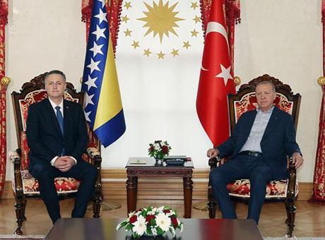Cumhurbaşkanı Erdoğan, Becirovic ile görüştü: Bosna Hersek'in huzurunun bozulmasına müsaade edilmemeli