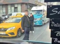 Minibüste taciz iddiası! Bıçaklar çekildi: Şoför ile yolcu karşı karşıya geldi