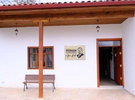 Muhsin Yazıcıoğlu'nun köyündeki doğduğu eve ziyaretçi akını! 5 yılda 200 bin kişi