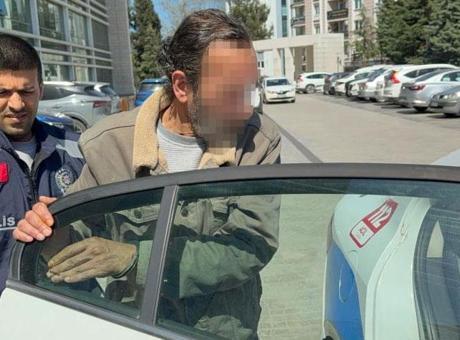 55 yaşındaki adam kolonya içip dehşet saçtı! Annesini hastanelik etti