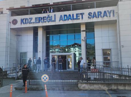 Ereğli’de adliyede şaşkına çeviren olay! Tutuklama kararını duyan şüpheli camdan atladı: Ağır yaralı