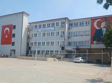 Son dakika okul haberleri: Adana'da okul çevresinde silah sesleri! Öğrenciler dışarı fırladı