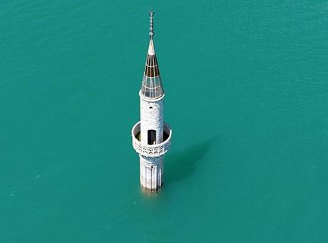 Tüm izler ortadan kalktı: Bir dönemin sessiz tanığı