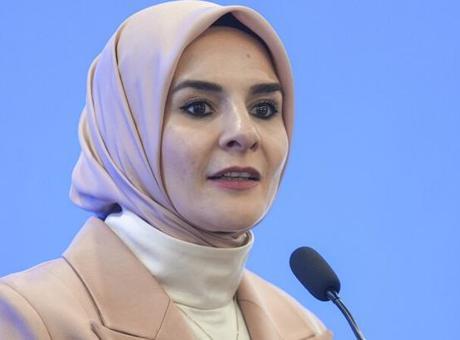 Bakan Göktaş'tan Aile ve Gençlik Fonu'na ilişkin paylaşım