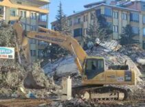 Depremde yerle bir olan Bulutlar Sitesi davasında yeni gelişme