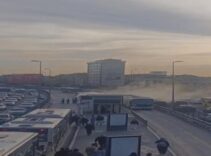 Faciadan dönüldü! Kağıthane'de metrobüs yangını paniğe neden oldu