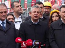 Özgür Özel Kadıköy'de 1 Mayıs kutlamalarına katıldı
