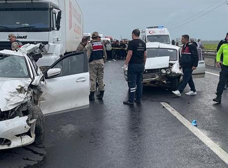 Şanlıurfa Siverek'te zincirleme kaza: 2 kişi hayatını kaybetti 2 kişi yaralı