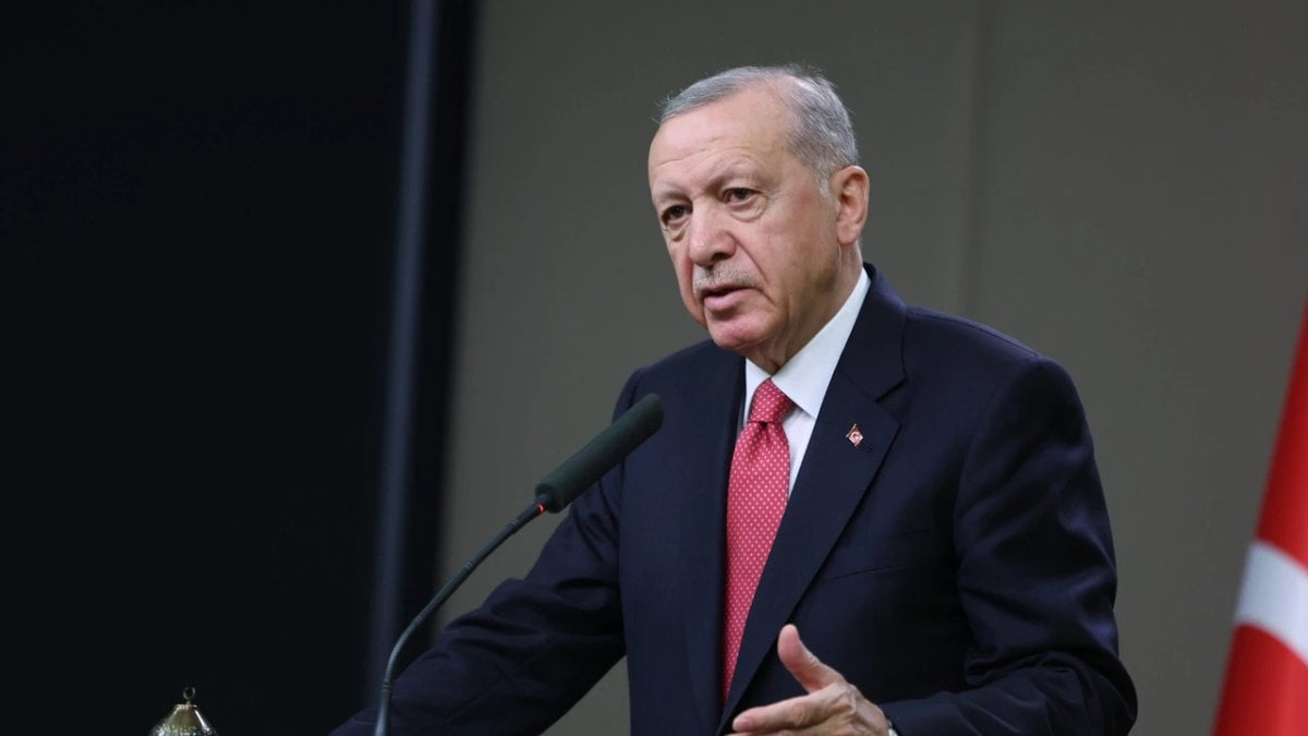 Cumhurbaşkanı Erdoğan'dan Safiye Soyman'a taziye telefonu