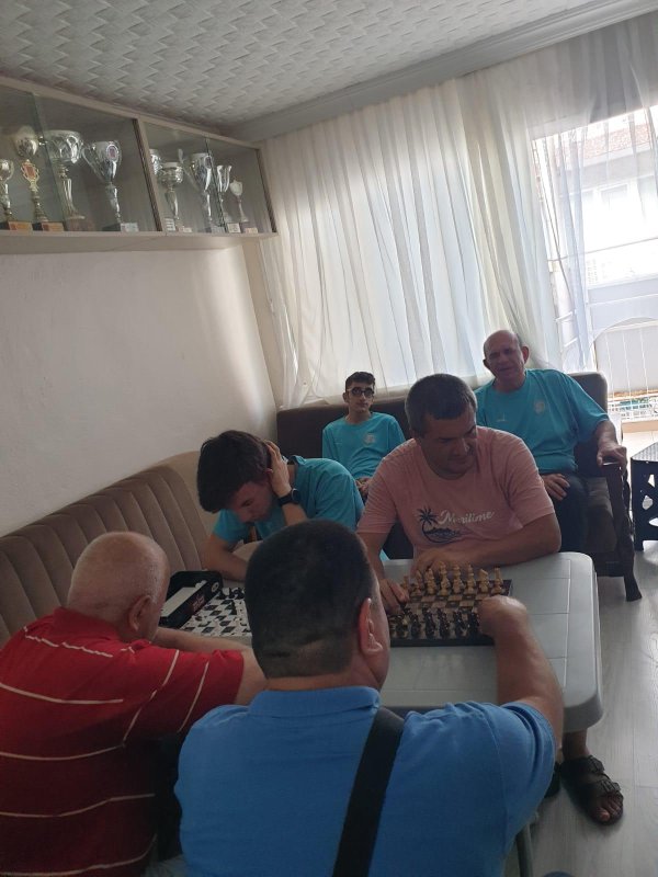 Görme engelli satranç sporcuları şampiyonaya hazırlanıyor 