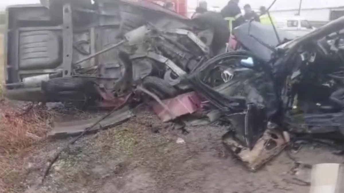 Amasya'da feci kaza: 2 ölü, 1 yaralı