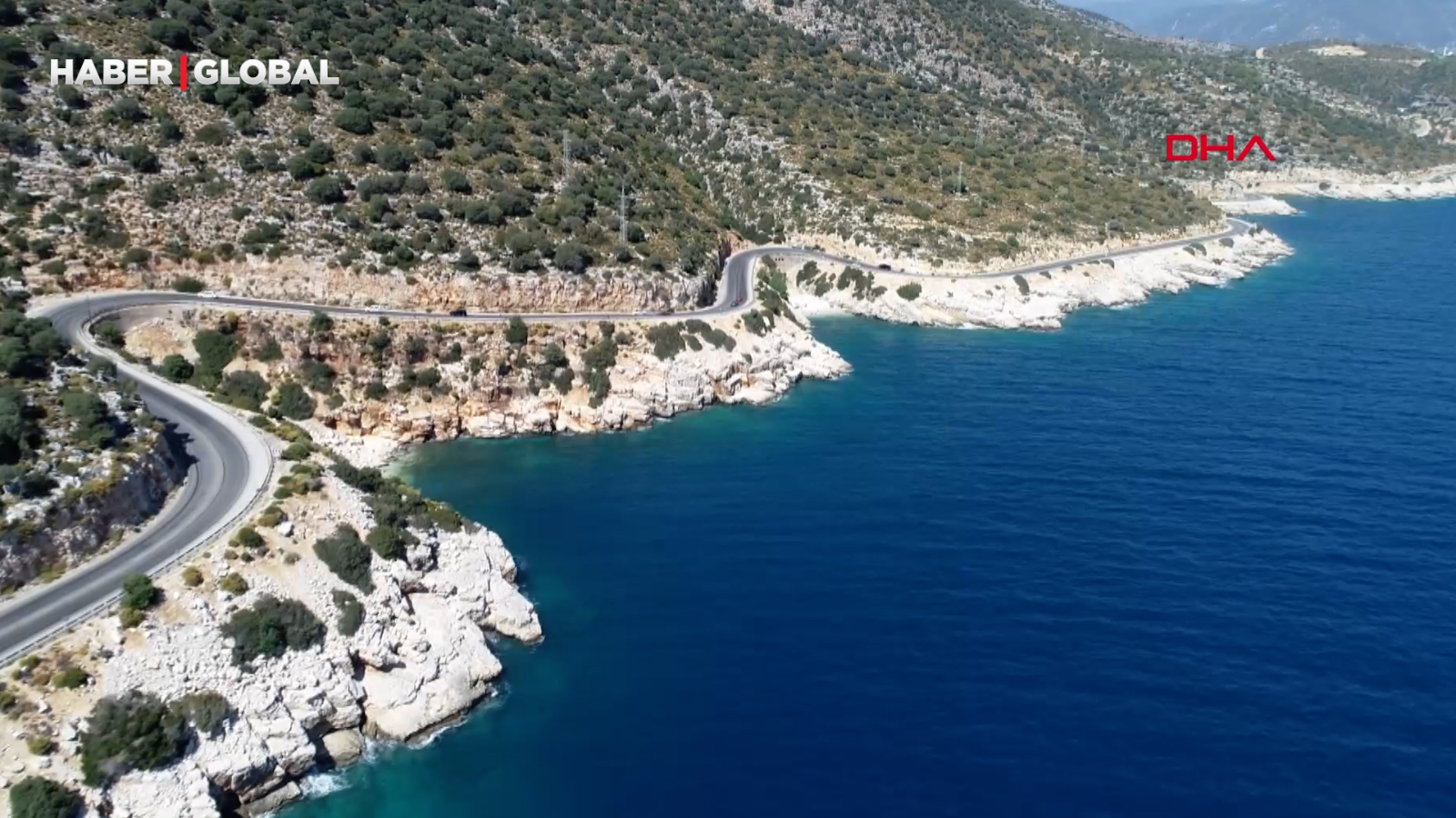 Antalya'nın eşsiz güzellikteki koyları, hayran bırakıyor