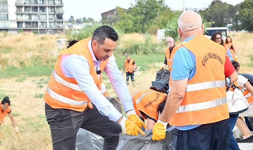 Çiğli'de Kapsamlı Temizlik