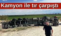 İki otomobil çarpıştı: 7 yaralı