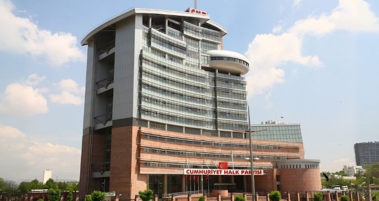 CHP'li eski vekil Dursun Çiçek ön seçim için adaylığını duyurdu