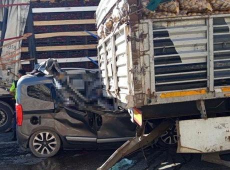 Adana'da katliam gibi kaza! İlk belirlemelere göre 5 kişi öldü