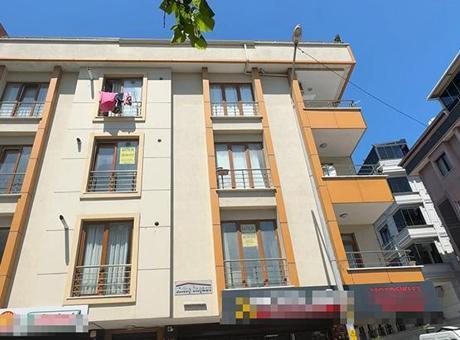 Avcılar'da satılamayan ev! Apartmana giren almaktan vazgeçiyor