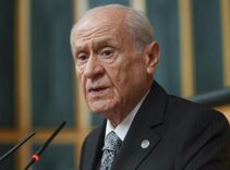 Bahçeli'den Leman'ın skandal karikatürüne sert tepki: Peygamberimize saldırıyı lanetliyorum