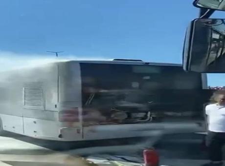 Beylikdüzü’nde metrobüste korkutan yangın