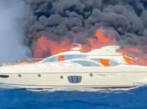 Bodrum'da milyon dolarlık yat alev alev yandı