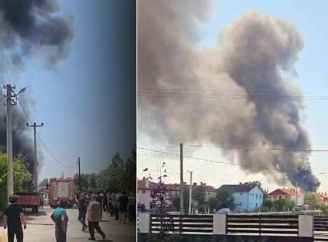 Bolu'da fabrika yangını! Bölgeye çok sayıda ekip sevk gedildi